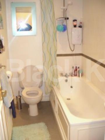 			2 Bedroom, 1 bath, 1 reception Flat			 Saltram Crescent, MAIDA VALE